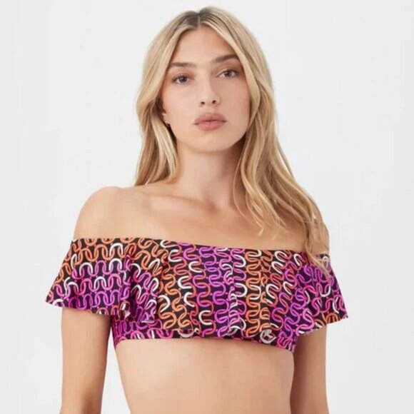 💕TRINA TURK💕 Echo Off The Shoulder Ruffle Bandeau Swim Top Chain Print 6 NWOT - Picture 2 of 12
